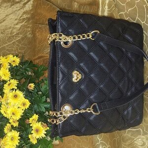🛍Betsey Johnson Purse-Read and Look at Pictures🛍🥰